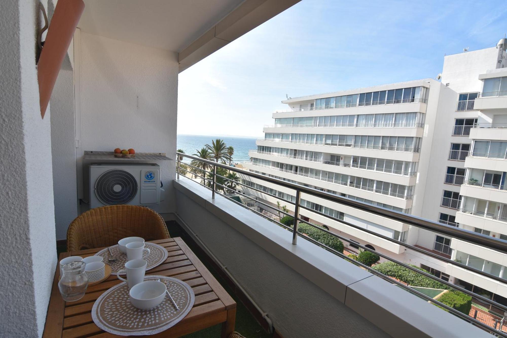Rnet - Rhc 3502 Center Apartment *